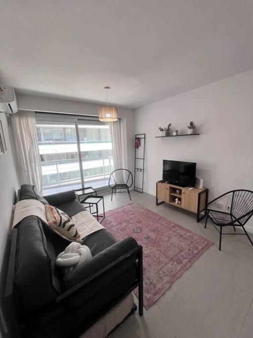 Amplio Sum Con Parrilla Y Piscina En Recoleta! * Buenos Aires
